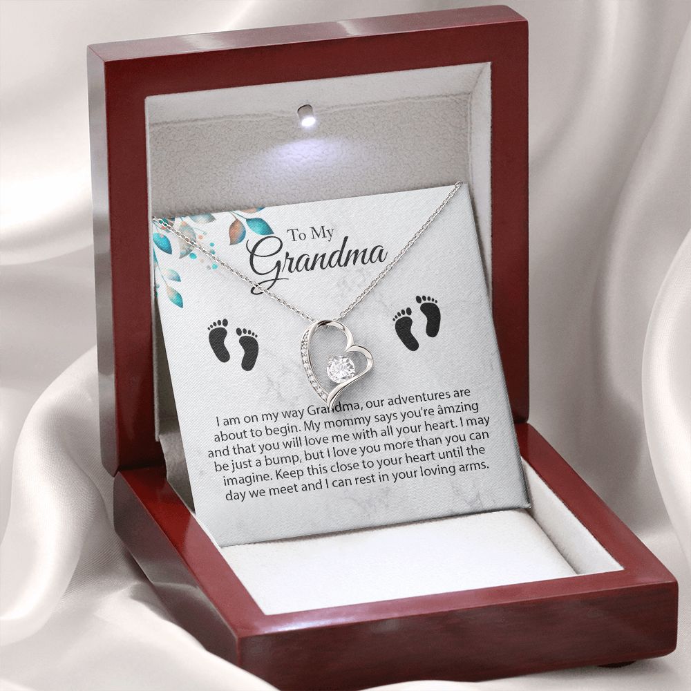 New Grandma Forever Love Necklace