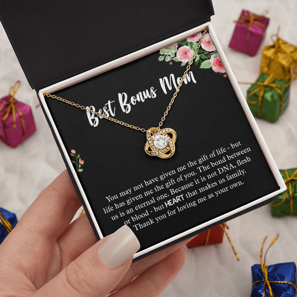 Best Bonus Mom Love Knot Necklace